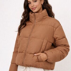 Forever 21 Brown Cropped Puffer Jacket – Size L – Like New